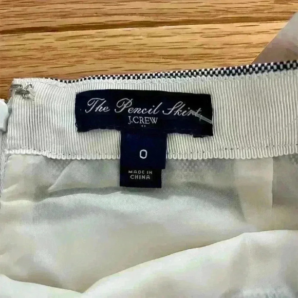 J. Crew Women's Striped Pencil Skirt Size 0 White Blue Knee Length Linen Blend - Picture 3 of 6